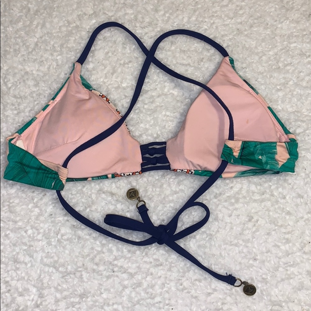 Bathing Top - Picture 2 of 4